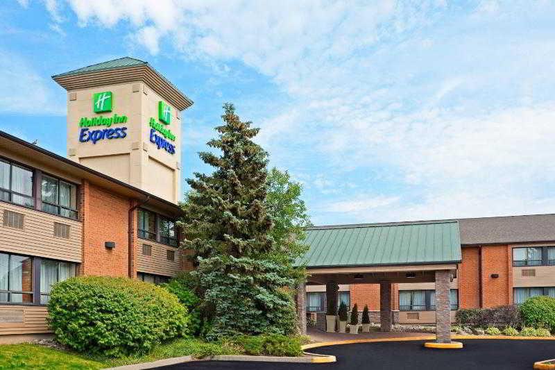 Holiday Inn Express Toronto East, An Ihg Hotel Esterno foto