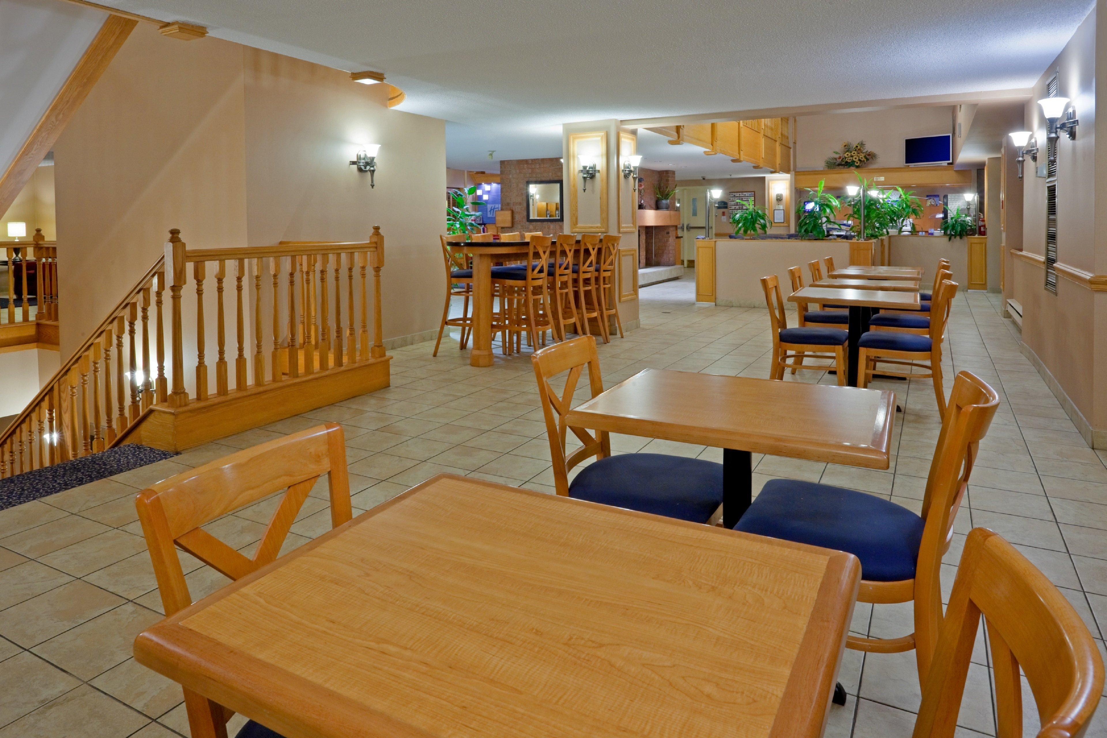 Holiday Inn Express Toronto East, An Ihg Hotel Esterno foto
