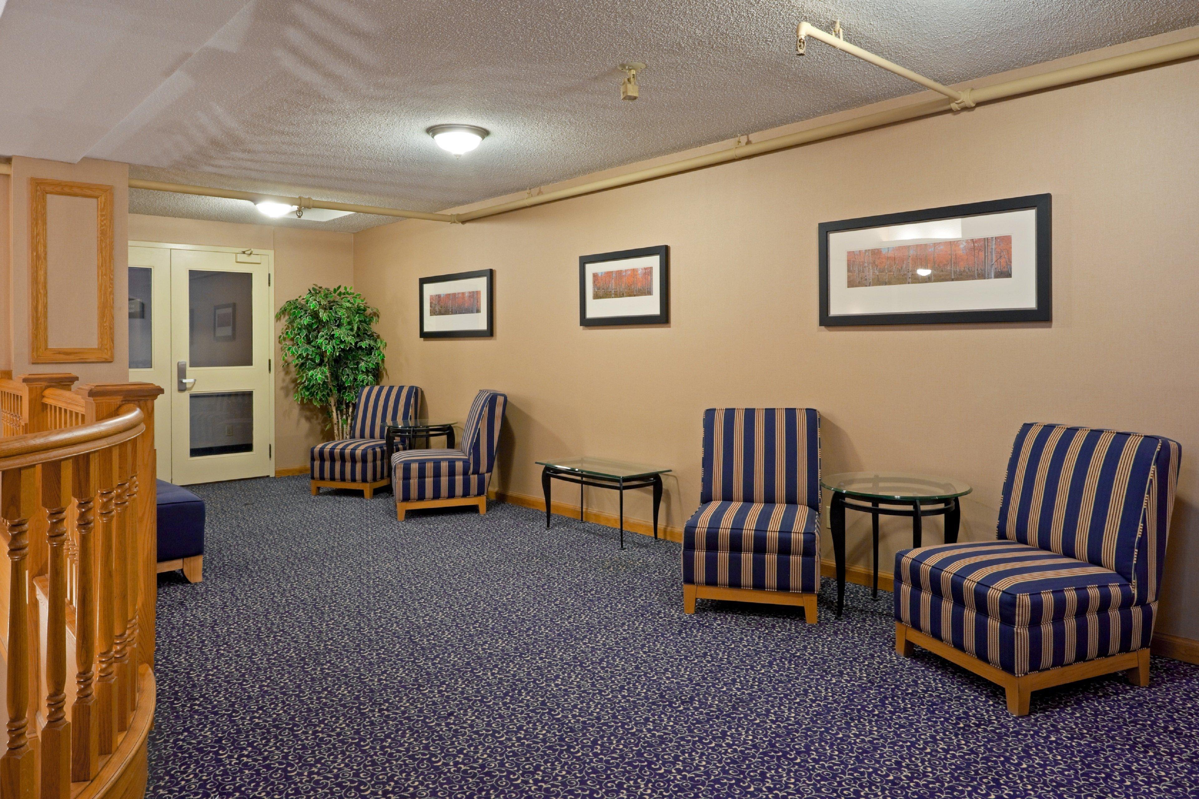 Holiday Inn Express Toronto East, An Ihg Hotel Esterno foto